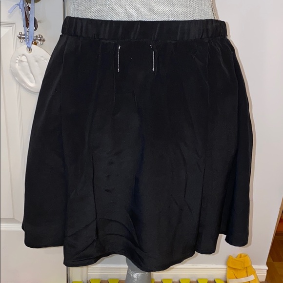 Pencey Black Silk Mini Skirt with Lace detail - Picture 3 of 8